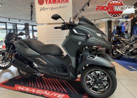 YAMAHA TRICITY 300
